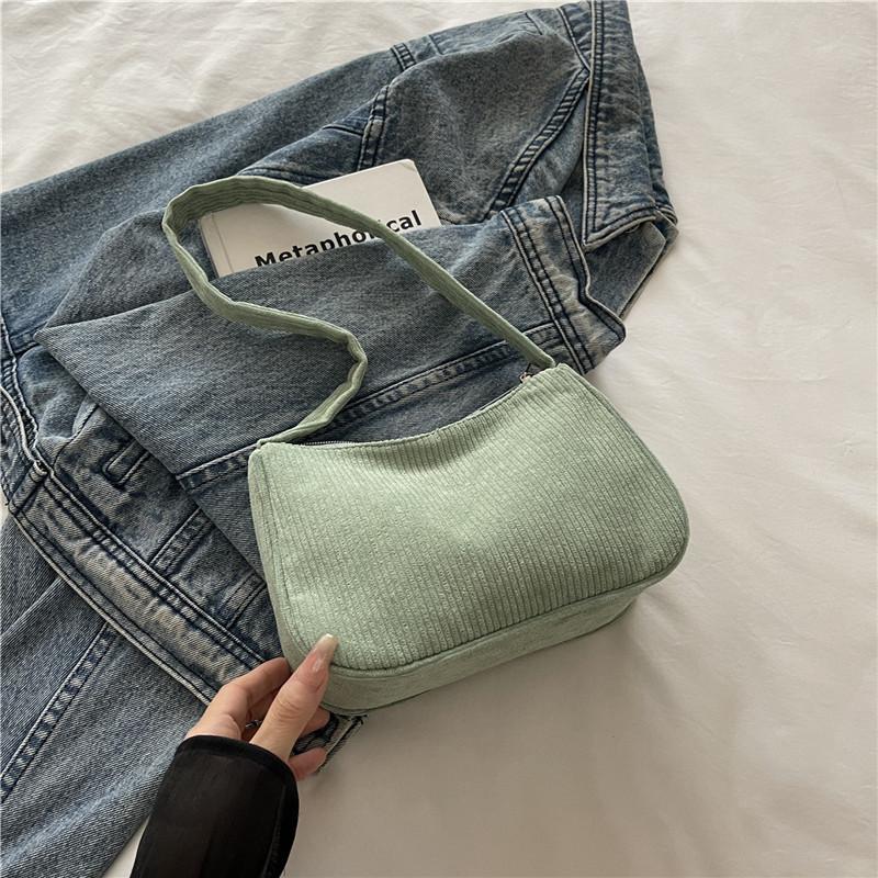 

Premium sense of foreign style large capacity shoulder bag women 2025 new Korean version of literary tote bag ins shoulder messenger bag зелёный