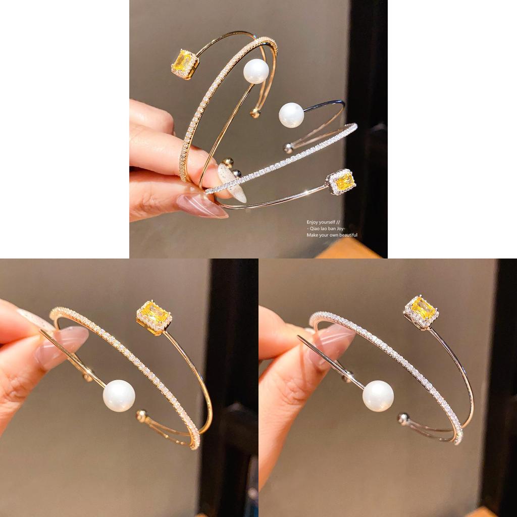 Geometrisches Zirkon-Quadrat-Perlen-Dreilagen-Offenes Armband mit elegantem Finish für modische Bürokleidung
