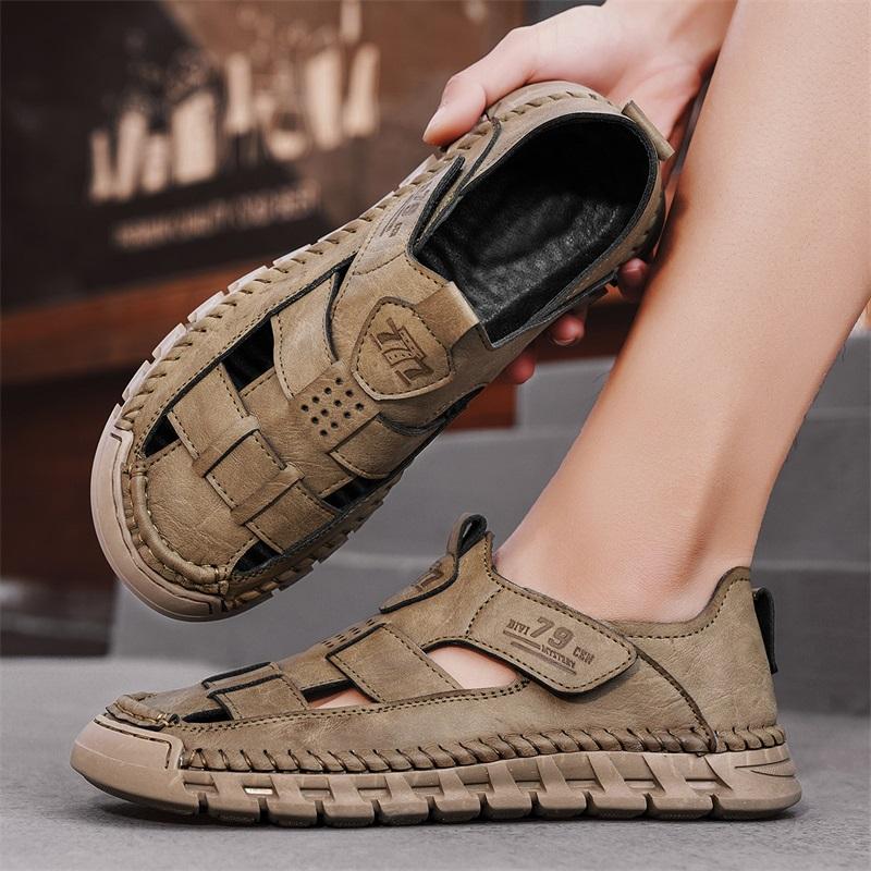 Hand-stitched Summer Men Sandals Breathable Outdoor Men Beach Sandals