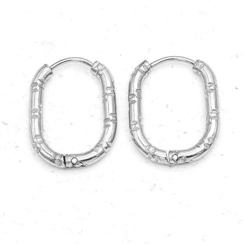 

Золотые гипоаллергенные квадратные серьги с филигранью в виде звезды и тиснеными узорами