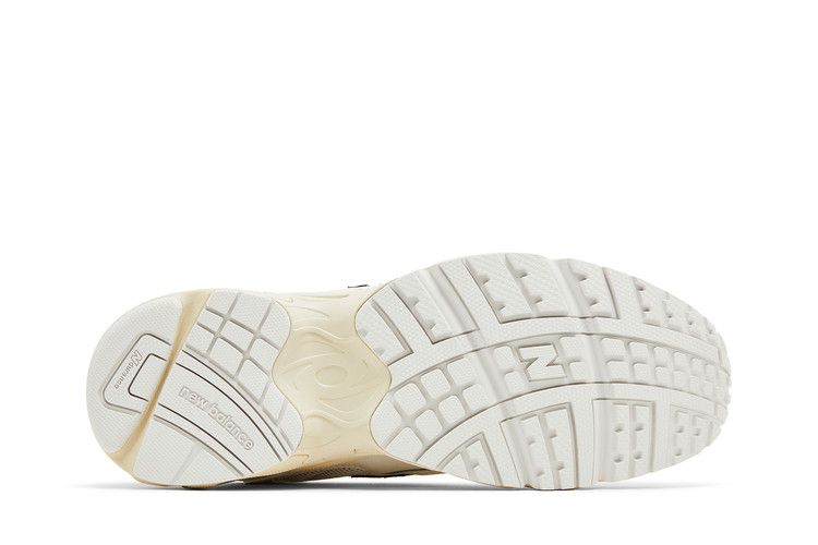 New Balance 725v1 Meersalz Phantomknochen