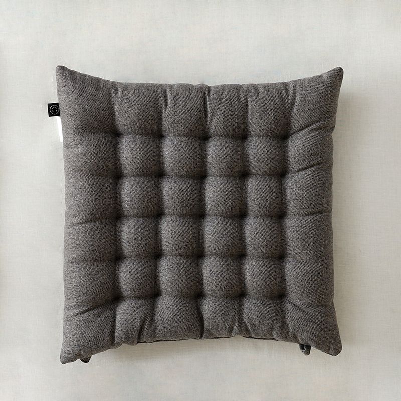 

Manyue Home Художественная Ретро Тканевая Подушка Минималистичная Подушка для Гостиной Обеденного Стула Подушка Татами Подушка для Скамьи MM-dark gray (heavy multi-pin cushion) 40*40*6cm