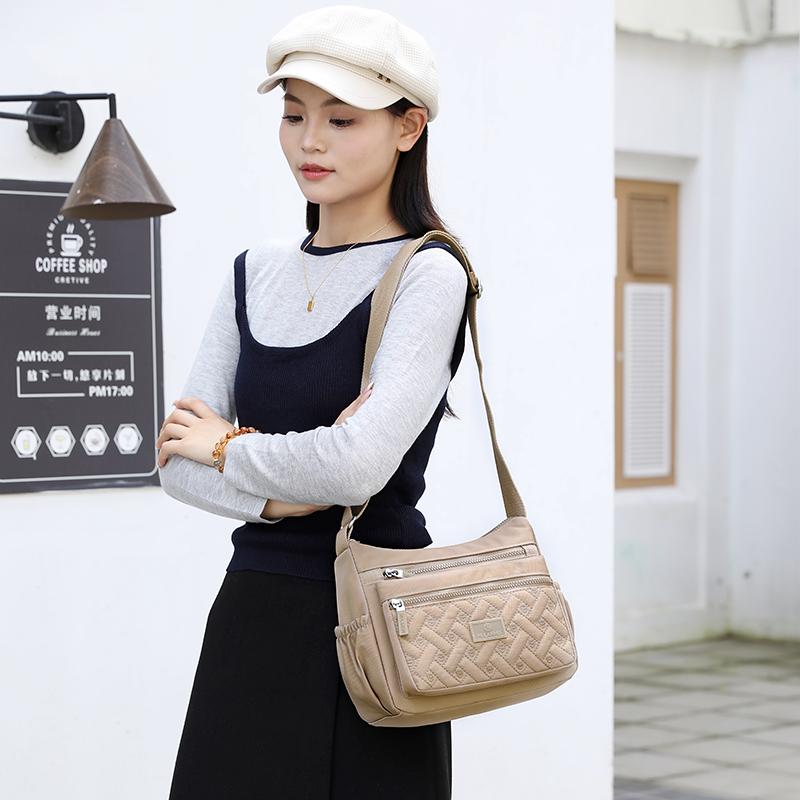 Multi-compartment Shoulder Bag Women's Crossbody Bag Large Capacity Nylon Mother Bag