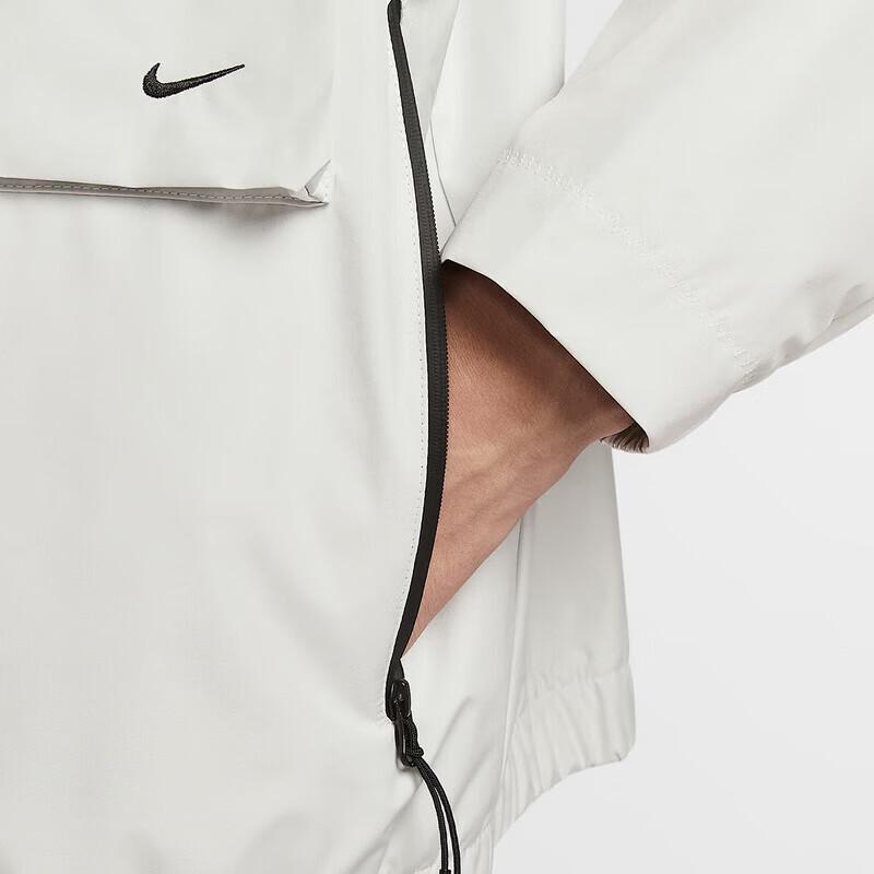 Nike Men's Versatile Woven Hooded Jacket HJ2945