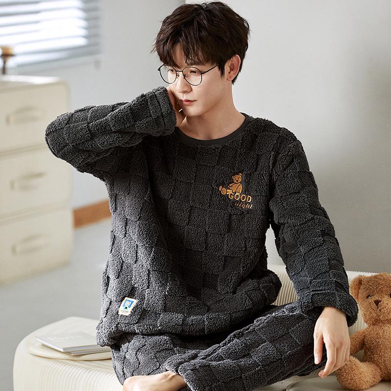 Men's Winter Thickened Coral Fleece Pajamas: Cute Cartoon Warm Homewear Set for Teenagers and Students