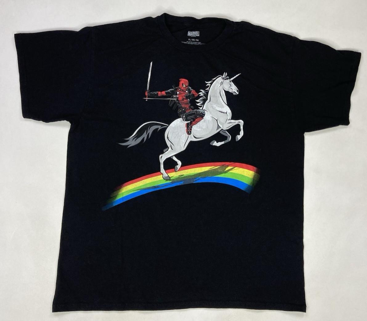 Marvel Deadpool Riding Unicorn Rainbow Graphic T-shirt Men XL Black Movie XL