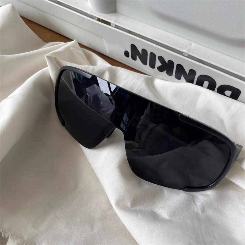 

Большие ветрозащитные альпинистские и велосипедные очки - Унисекс, совместимые с миопией No Degree Naked Mirror