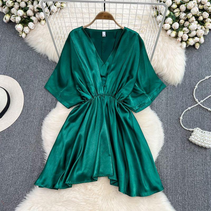 

Loose Satin Easiest for Match Irregular Dress Acetic Acid Green One size