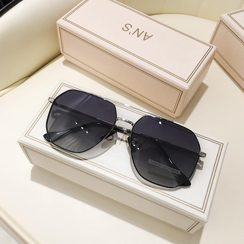 

Крутые солнцезащитные очки для вождения