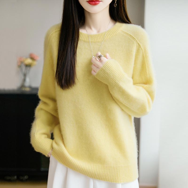 2025 Autumn/Winter Women's Round Neck Wool Knit Sweater, Loose Fit, Long Sleeve, Versatile Fashion Top