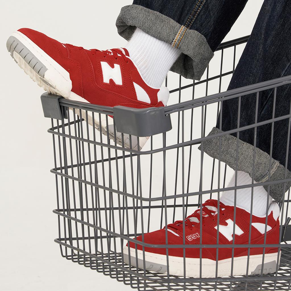 New Balance 550 Suede Pack - Team Rot Unisex Sneaker Weiß Beton BB550VND