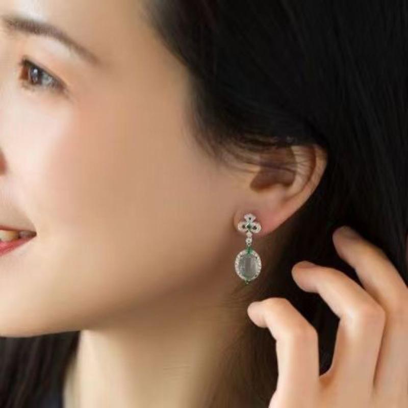 Natural chalcedony ice seed egg face earrings for women with diamonds Palace style charm exquisite jewelry Hanfu accessories