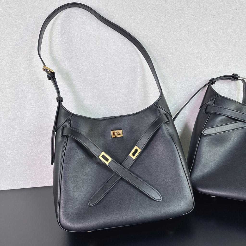 2024 New Lock Bucket Bag Premium Sense Underarm Bag Leather Tote Bag Large Capacity Commuter Shoulder Bag