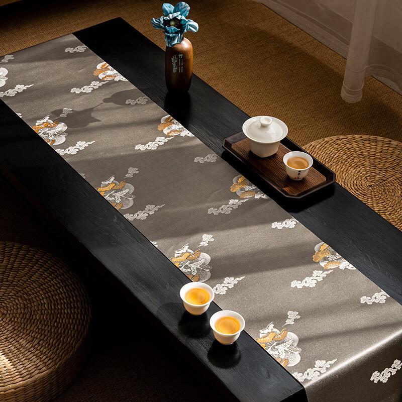 Shangqi Zen Cloud Pine Tea Table Runner