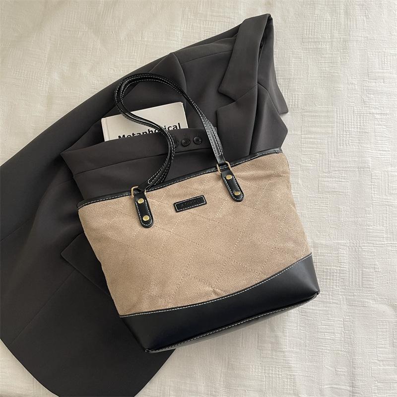 Large-capacity commuter class tote bag autumn popular rhombus splicing advanced atmosphere class bag casual shoulder bag