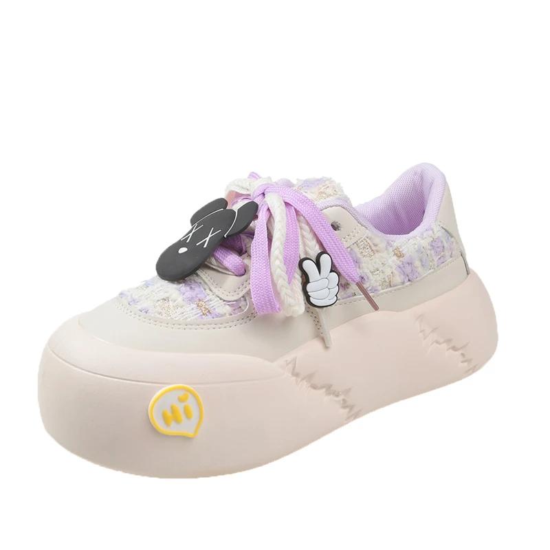 Fashion Kawaii Ladies Shoes On Sale New Fashion Round Toe Lace Up Women's Vulcanized Shoes Spring Flat Outdoor Breathable Women Sneakers