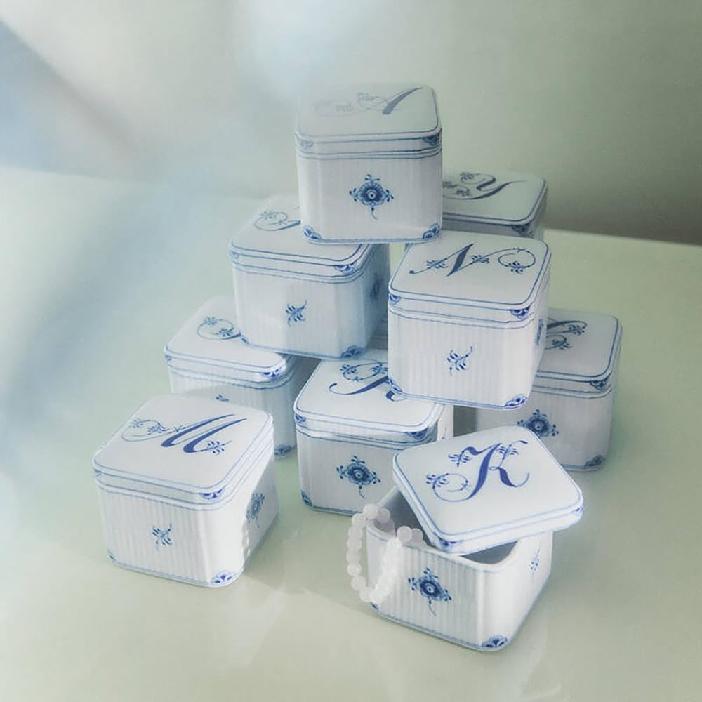 [Officially Imported] Royal Copenhagen Alphabet Collection Bonbonnière Square "T", 6cm Tall, 1075895