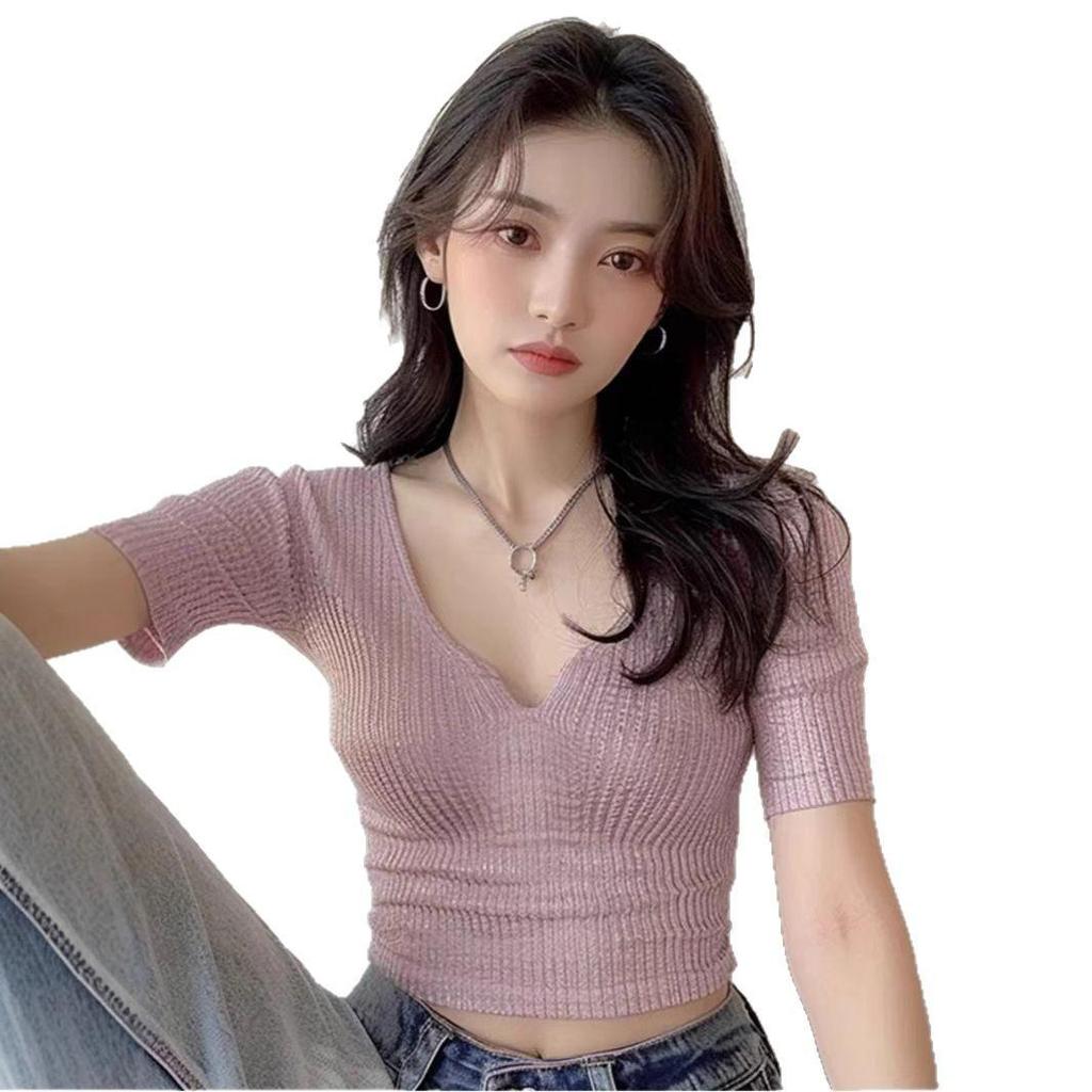 Exquisite Summer V-Neck Knit Top – Sweet & Spicy, Slim-Fit, Short-Sleeve Design for Women