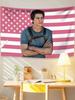 Dylan O'Briens Maze Runners Wandteppich mit rosa amerikanischen Flaggen für Schlafzimmer, Wohnzimmer, Heimdekoration, Hintergrundstoff, Festivalgeschenke