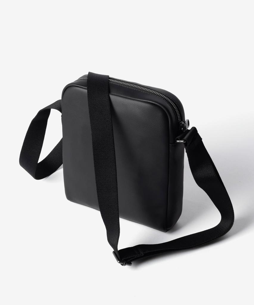 Shoulder Bag LV04D3248G BOLD CK REPORTER [Calvin Klein] Men's BLACK/Black [Used]