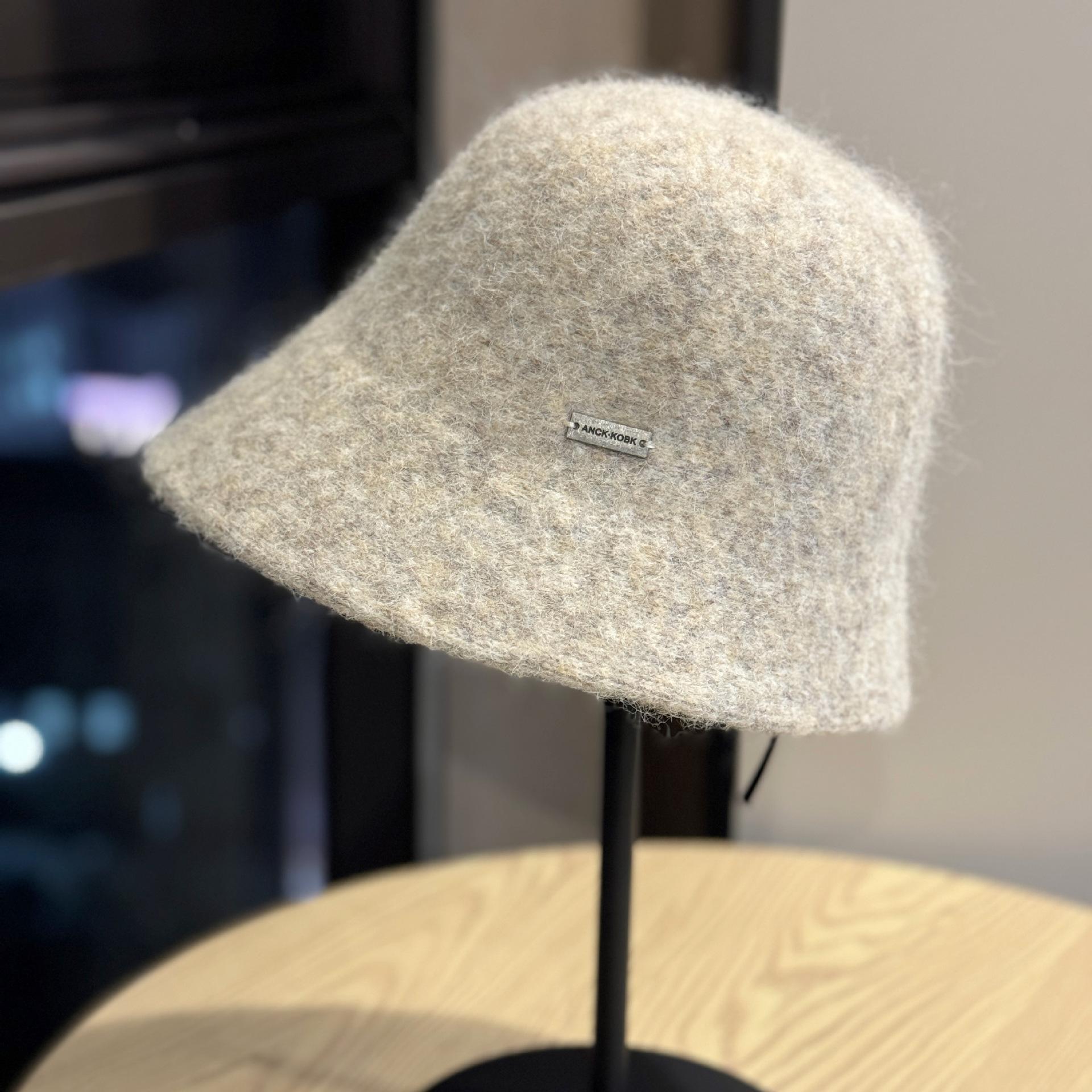 

Нова Альпака В язана Шапка Рибалки для Жінок Високого Класу Однотонна З Закриттям Обличчя Панама Осінь і Зима Маленька Тепла Шапка-Відро, Що Підкреслює Обличчя Adjustable