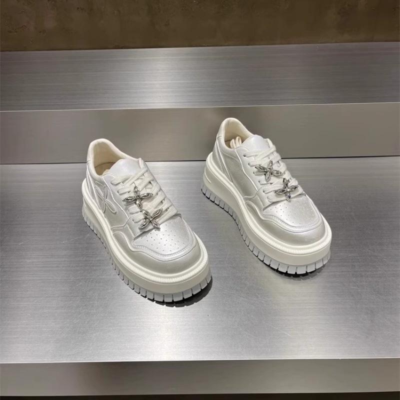 Women's Rhinestone Platform White Sneakers - Thick-Soled, Versatile Height-Increasing, Round-Toe Casual Shoes for Spring 2025.