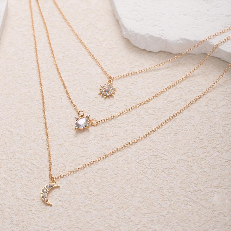 Stacked Star Necklace Jewelry Women's Retro Multi-layer Light Luxury Design Diamond-encrusted Water Drop Pendant