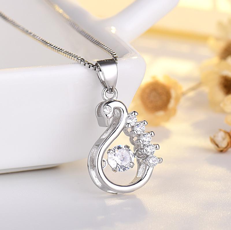 Lindon kvinner Halskjede anheng kobberlegering Zircon Fashion Gift