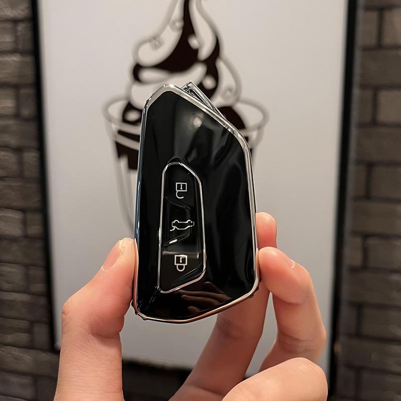 New TPU Car Remote Key Case Cover Shell Fob for VW Volkswagen Golf 8 2020 Skoda Octavia A8 2021 SEAT Leon MK4 Accessories