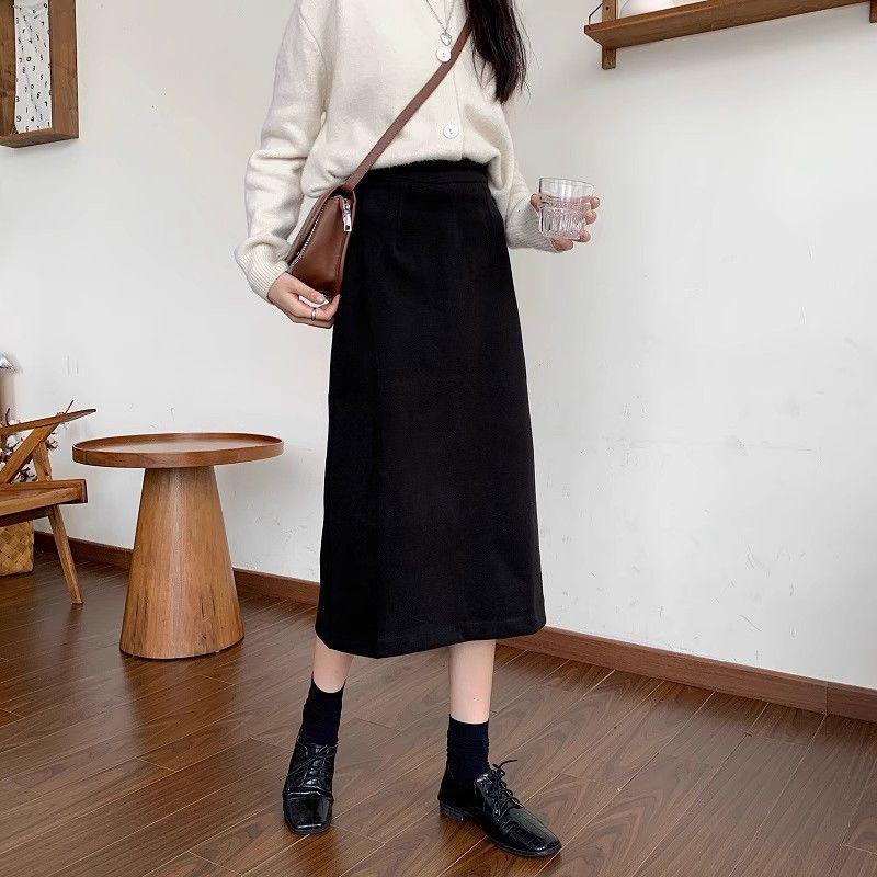 Women's High Waist Wool A-line Skirt: Slimming, Versatile, Black, Slit, Hip-Covering, Autumn/Winter 2025.