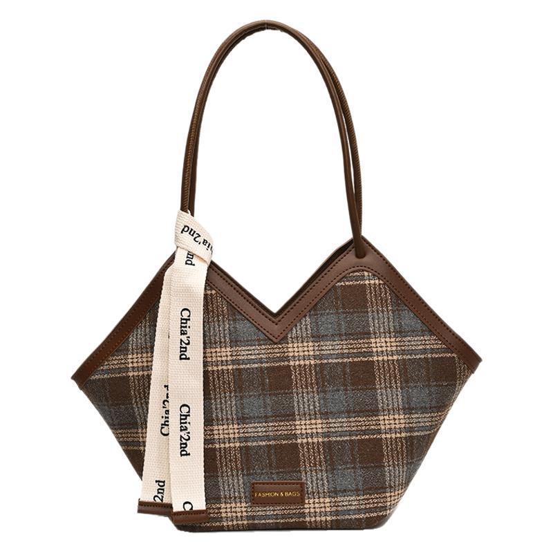 2025 trend line autumn new fabric plaid shoulder bag women's fashion high sense simple commuter tote bag