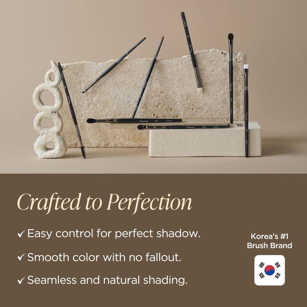 Picasso 207A Eyeshadow Brush Transparent Watercolor Premium Squirrel Hair Base Brush Korean Natural Eye Makeup Authentic Eyes, Cosmetics, Hair,
