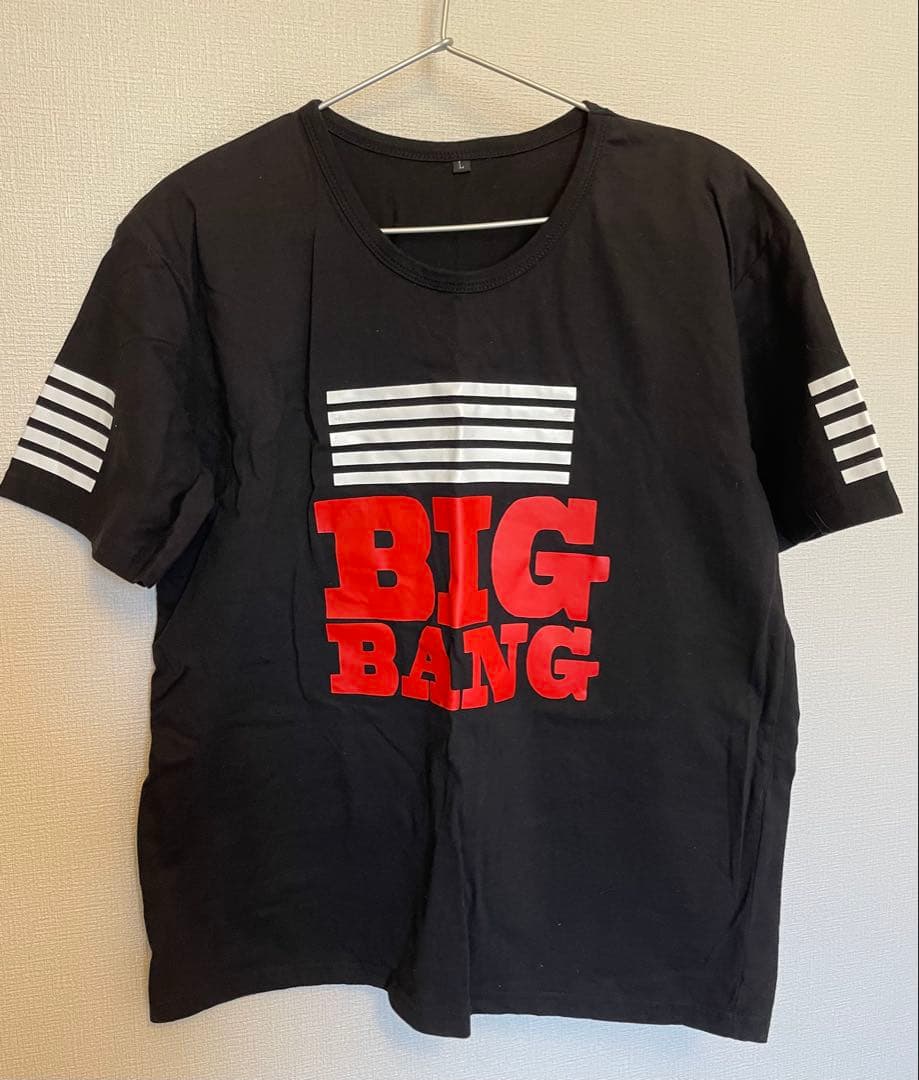 БУ Футболка BIGBANG с черным принтом Размер L 4800₽