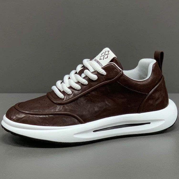 Herrenschuhe 2025 neu Herbst Lederoberfläche einfarbig vielseitig Sport- und Freizeitschuhe weiche Sohle Höhenerhöhung Forrest Gump Dad Shoes Herren