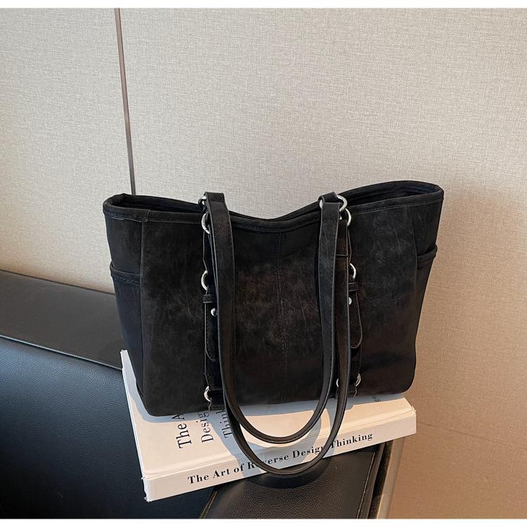 Retro Niche Underarm Bag Women's 2025 New Simple and Versatile Tote Bag High-end Large-capacity Shoulder Bag