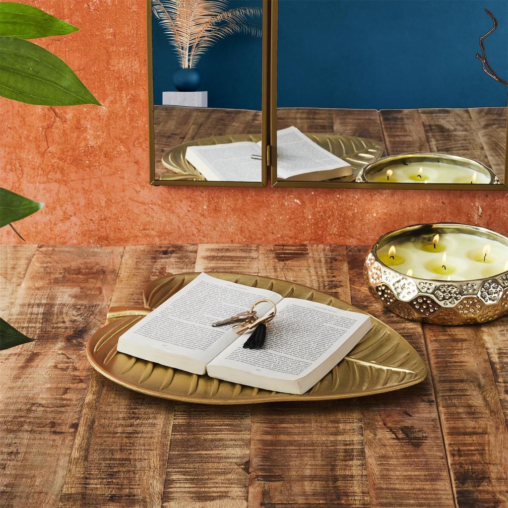 Leaf Decorative Tray 30 Cm Gold Made Of Leaf-Shaped Mdf