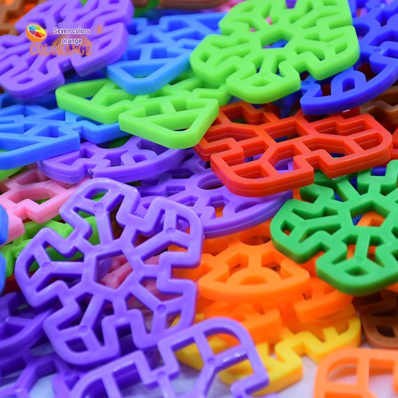 3D Snowflake Interlocking Building Blocks - Educational Toy for Kids Aged 3-6 Years