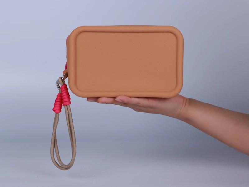 2024 Large Silicone Cosmetic & Jewelry Travel Bag - Waterproof & Portable Beauty Storage