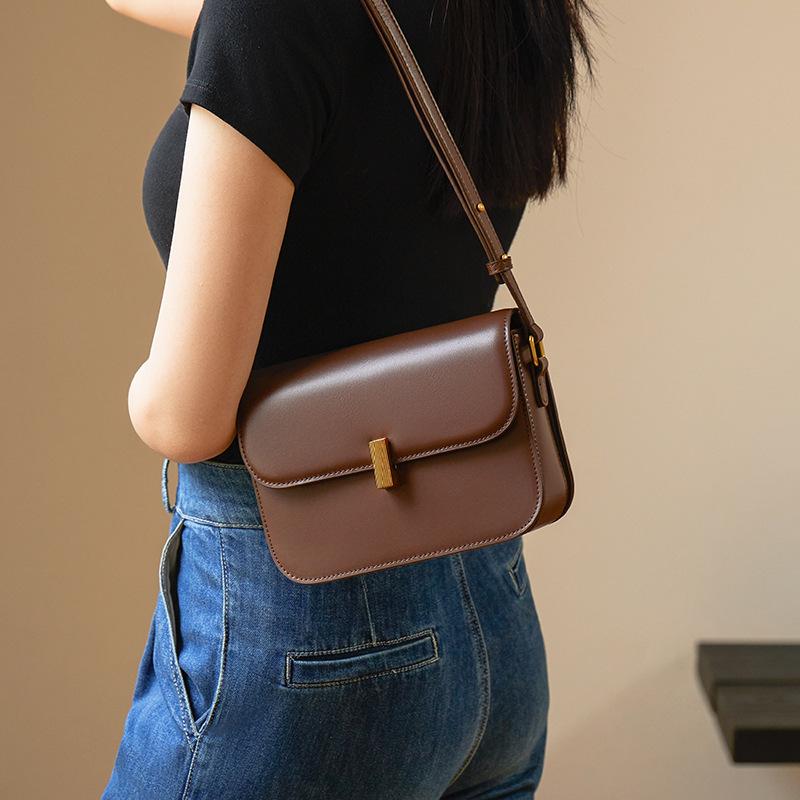 Mrs. Qiao High-End Bag for Women 2025 New Crossbody Bag Autumn Winter Small Square Bag Women's Underarm Genuine Leather Bag