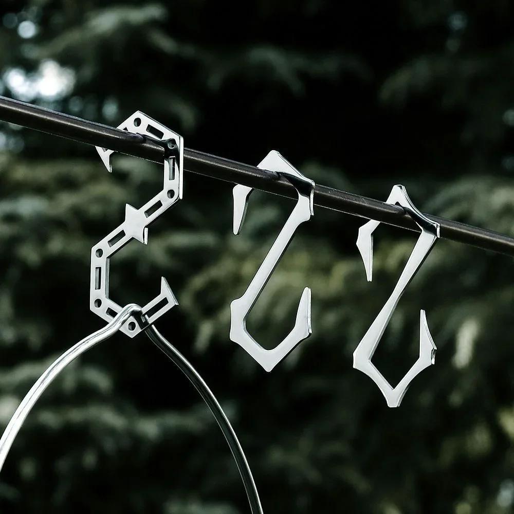 

3pcs Creative Outdoor Camping Multifunctional Integrated Hook Metal Tent Lamp Rack Hanger Bidirectional Return Hook Key Hanger