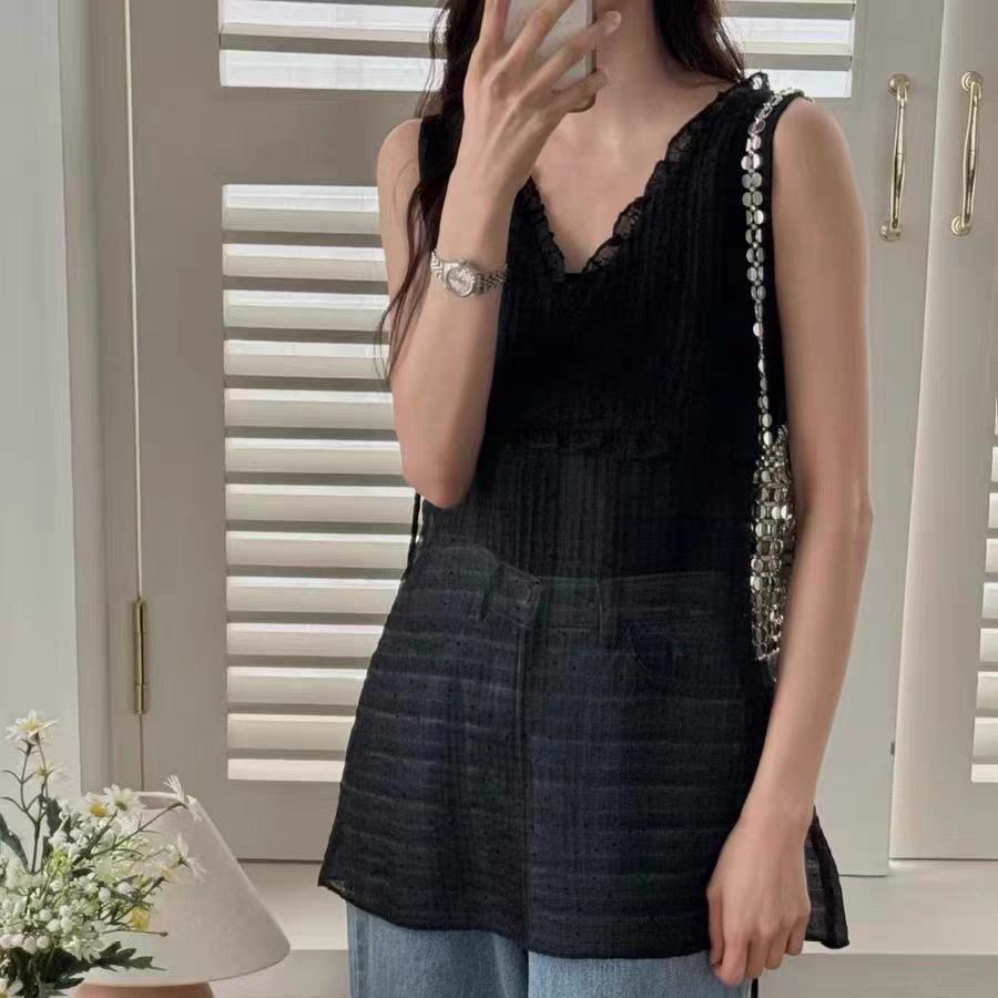 2026 Spring/Summer Korean Chic V-neck Polka Dot Cami Top for Women One Size чёрный