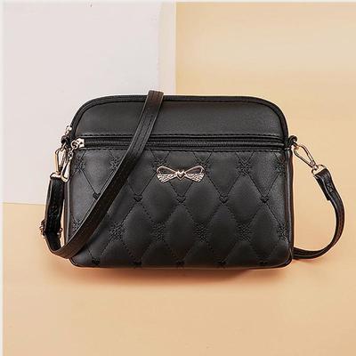 Kadınlar için yeni varış omuz çantaları nakış kalp Crossbody çanta kadın deri çanta