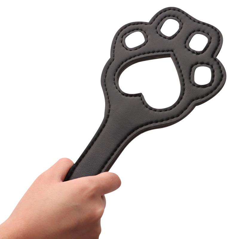 Bdsm Sex Game Cat Claw Shape Hollow Leather Whip Erotic Sexy Clap Spanking Paddle Adult Flirt Sex Toys For Women Fetish