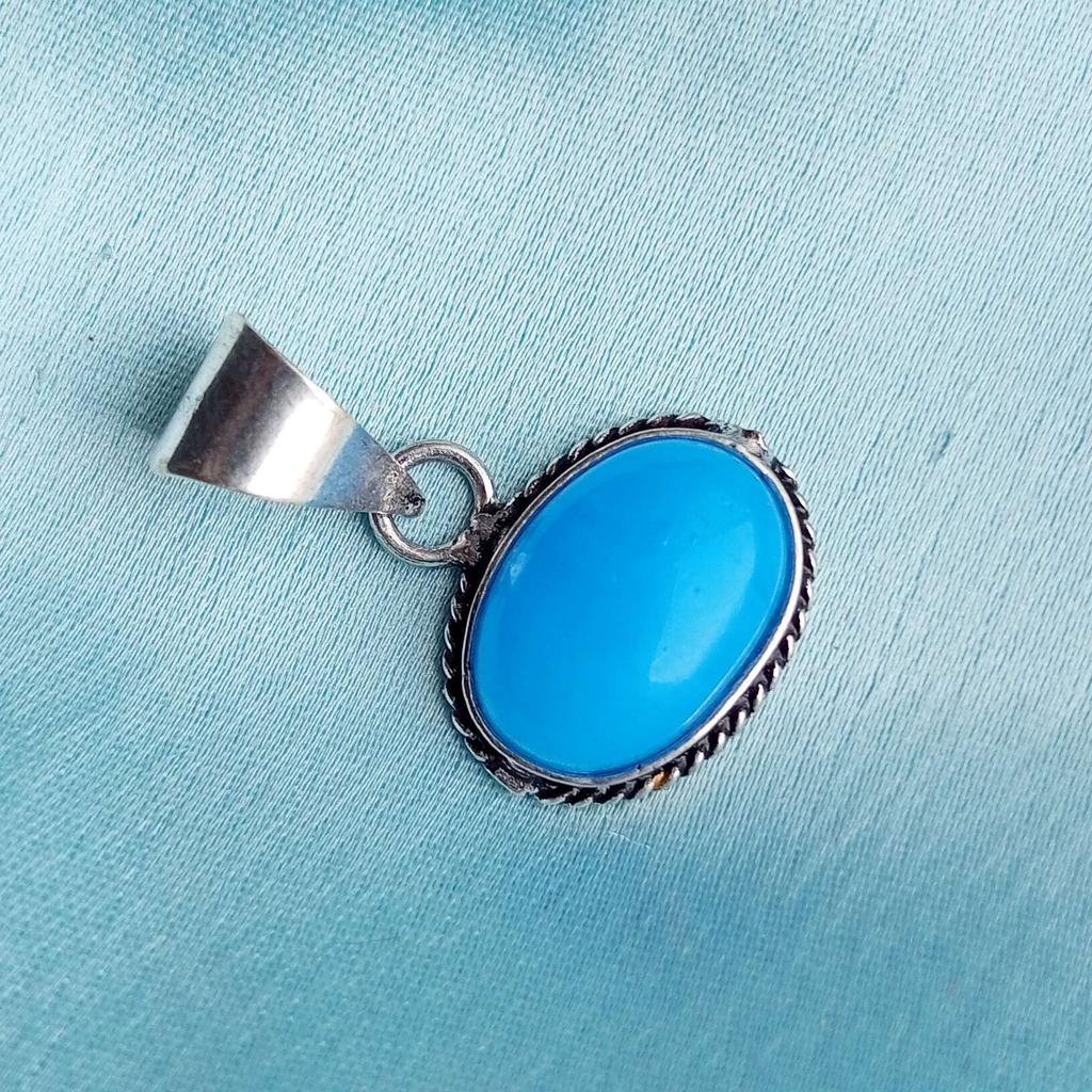 Chalcedony Gemstone 925 Sterling Silver Plated Oval Pendant Jewelry NST-P23