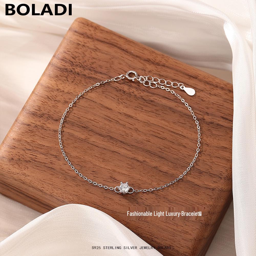 S925 Sterling Silver Four-Leaf Clover Women's Bracelet with Zircon
