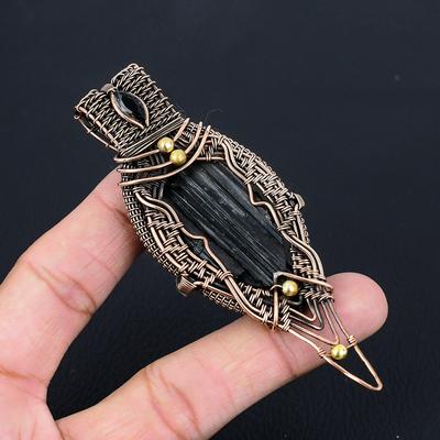 Schwarzer Turmalin-Edelstein, reiner Kupferdraht, umwickelt, handgefertigter Anhänger, Schmuck, Geschenk
