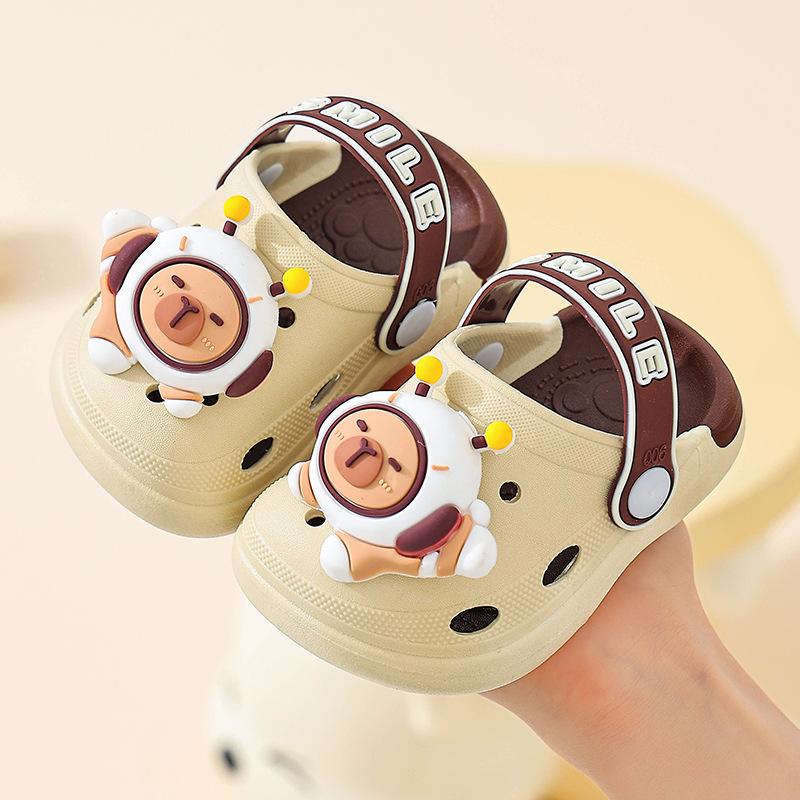

Children s summer clogs for girls, indoor non-slip cartoon sandals for boys, toddlers, and older kids, suitable for outdoor beach wear 18-19Code хаки