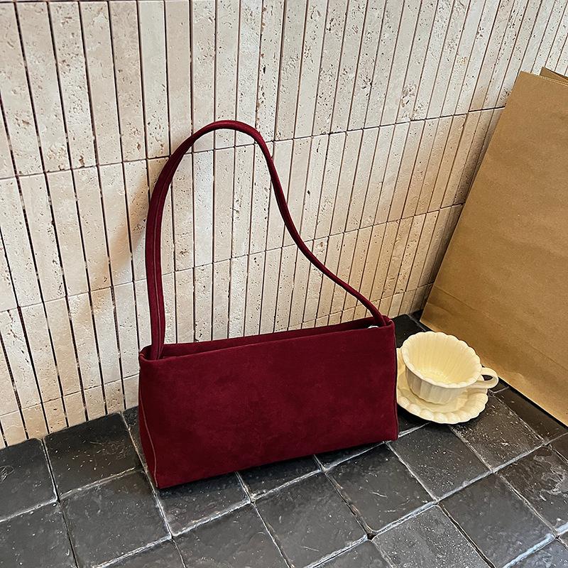 Autumn Trend Niche Single Shoulder Underarm Pillow Bag Matte Bag Women's New Fashion Messenger Bag Women