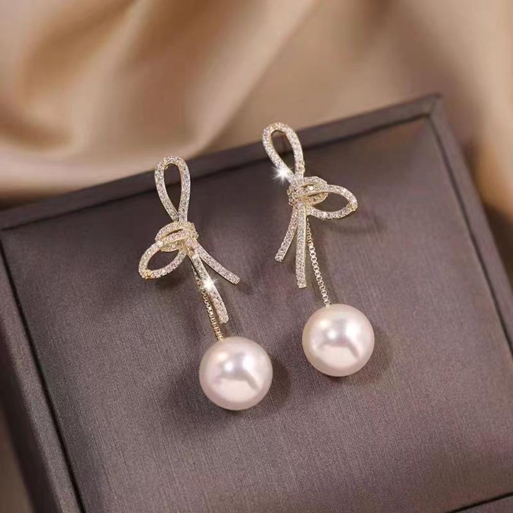 Sweet Temperament Shining Zircon Bow Imitation Pearl Stud Earrings for Women Charm Bride Wedding Engagement Jewelry Accessories