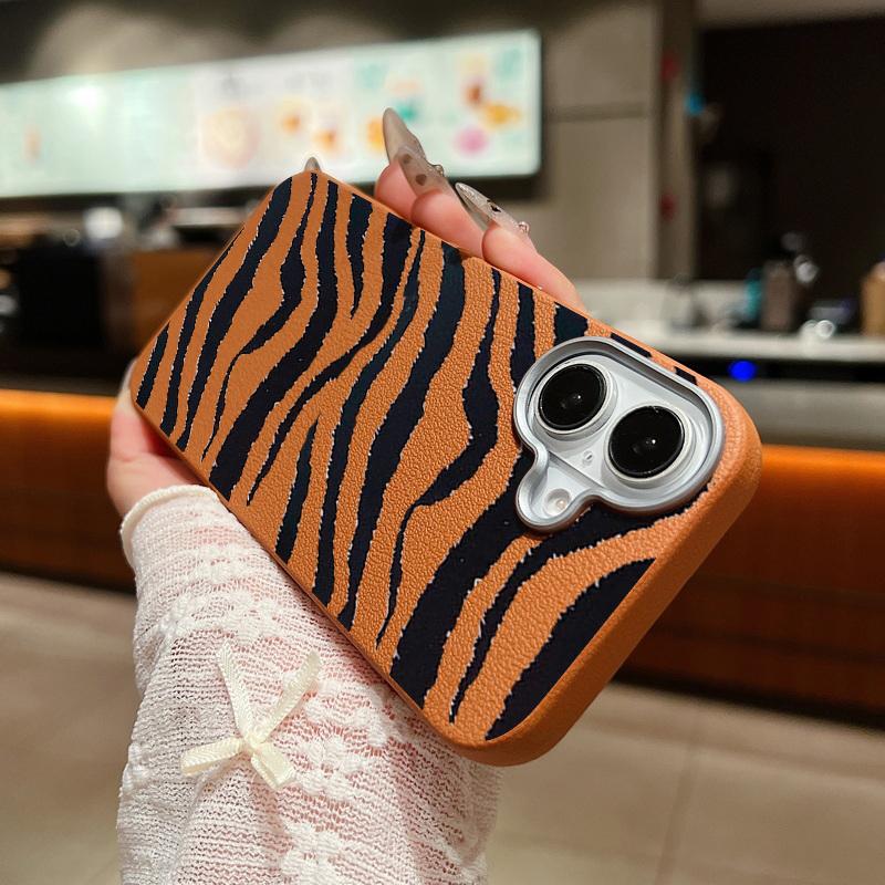 Zebra-Print Shockproof Soft Case For iPhone 16 Pro Max 15 Pro 14 Plus 13 12 11 Lens Protection Matte Leather Texture TPU Slim Phone Cover